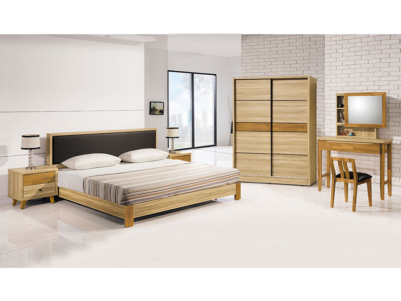 瑪莎栓木臥室床組系列